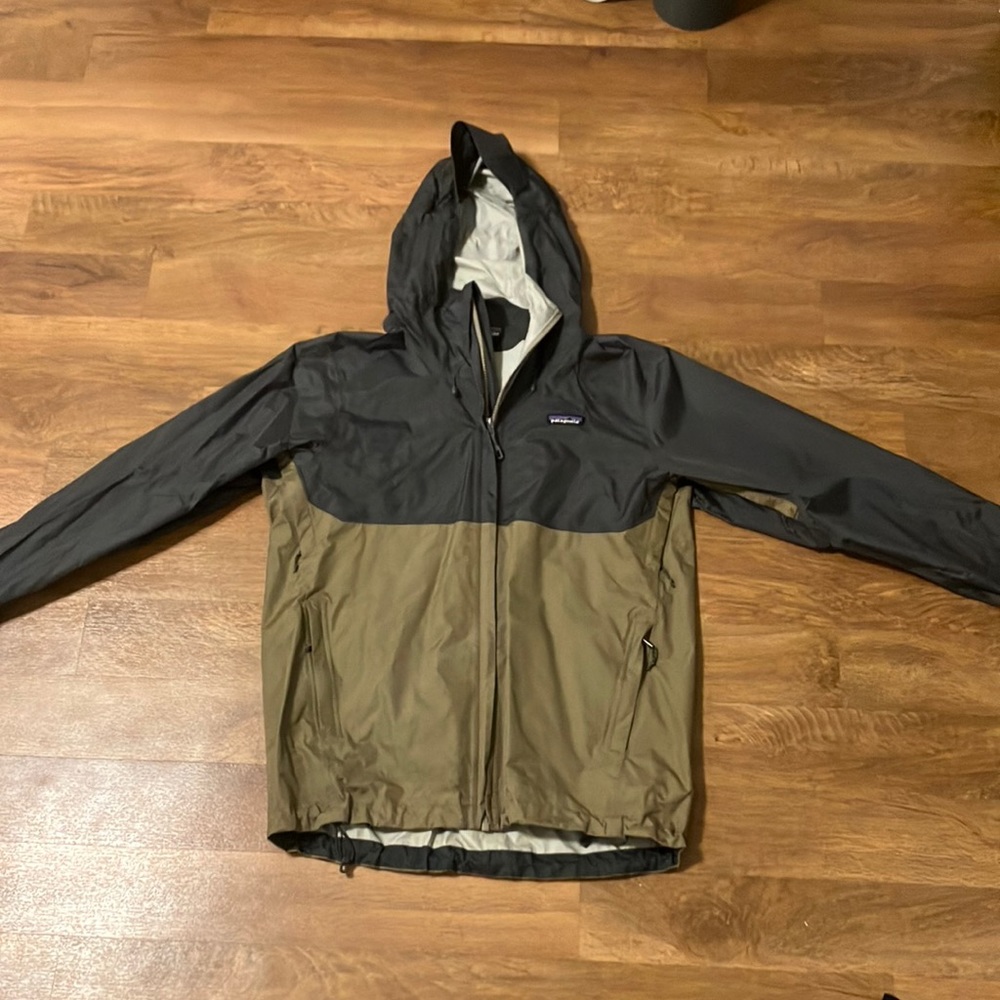 Men’s Medium Patagonia Jacket